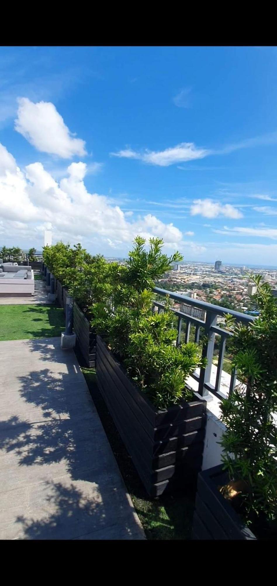 Arlowes At 20F Grand Residences Cebu Εξωτερικό φωτογραφία